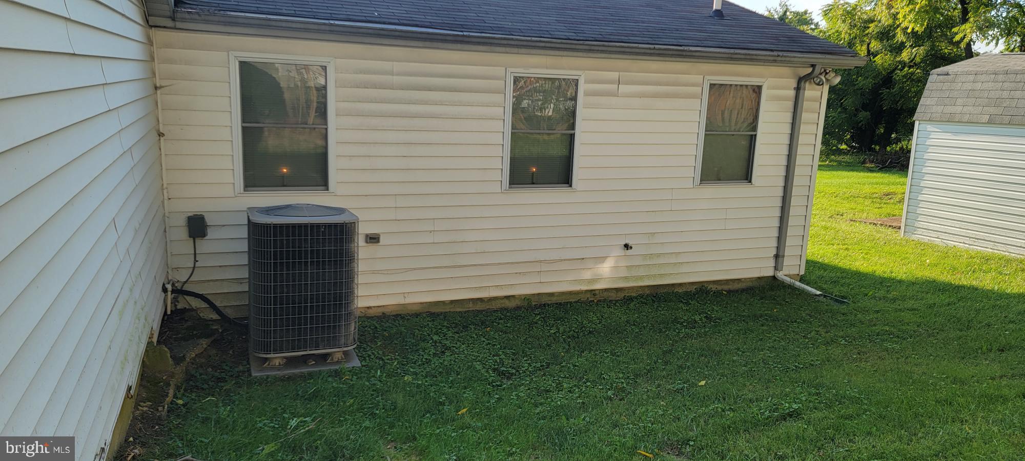 2611 Hammonds Ferry Road Halethorpe, MD 21227 - Photo 7 of 20