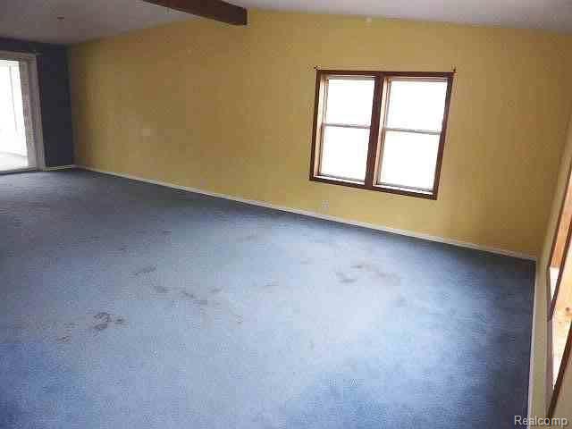 1661 Hayden Road Attica, MI 48412 - Photo 5 of 8 4