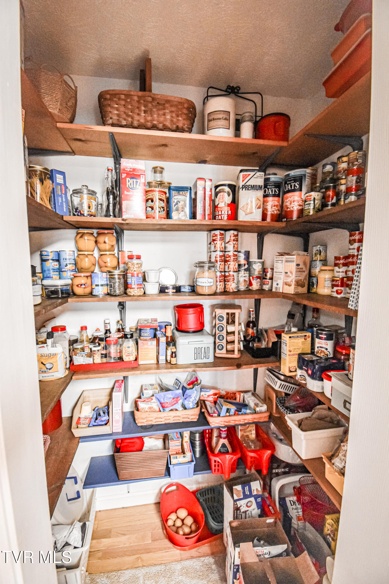 110 Paul Saylor Road Jonesborough, TN 37659 - Photo 16 of 84 Pantry