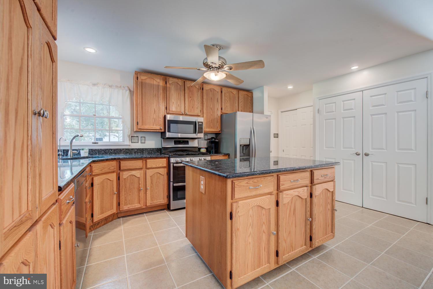54 Washington Way Tabernacle, NJ 08088 - Photo 10 of 42 Kitchen