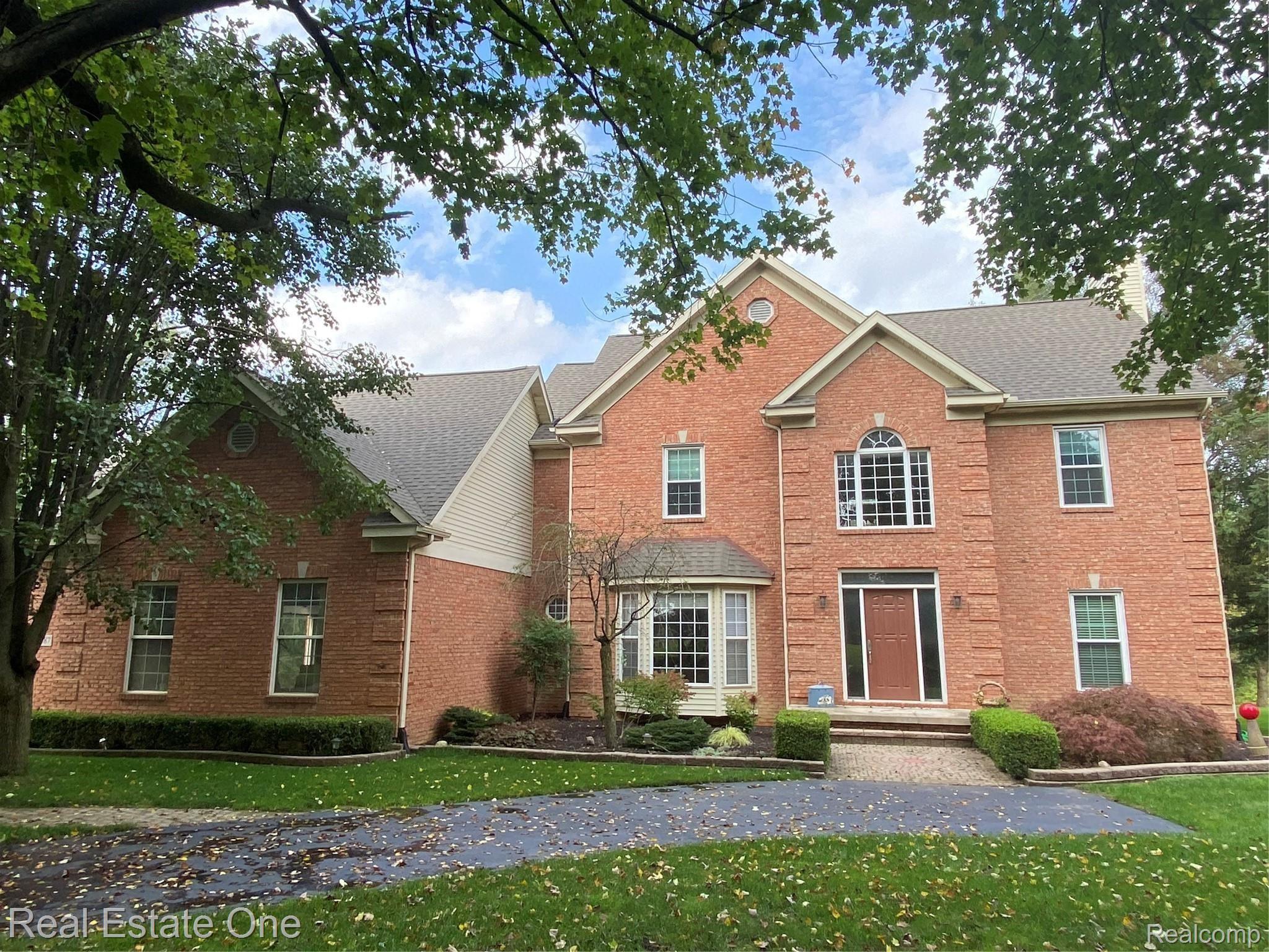 13587 Clyde Road Holly, MI 48442 - Photo 1 of 41 IMG-1471.jpg