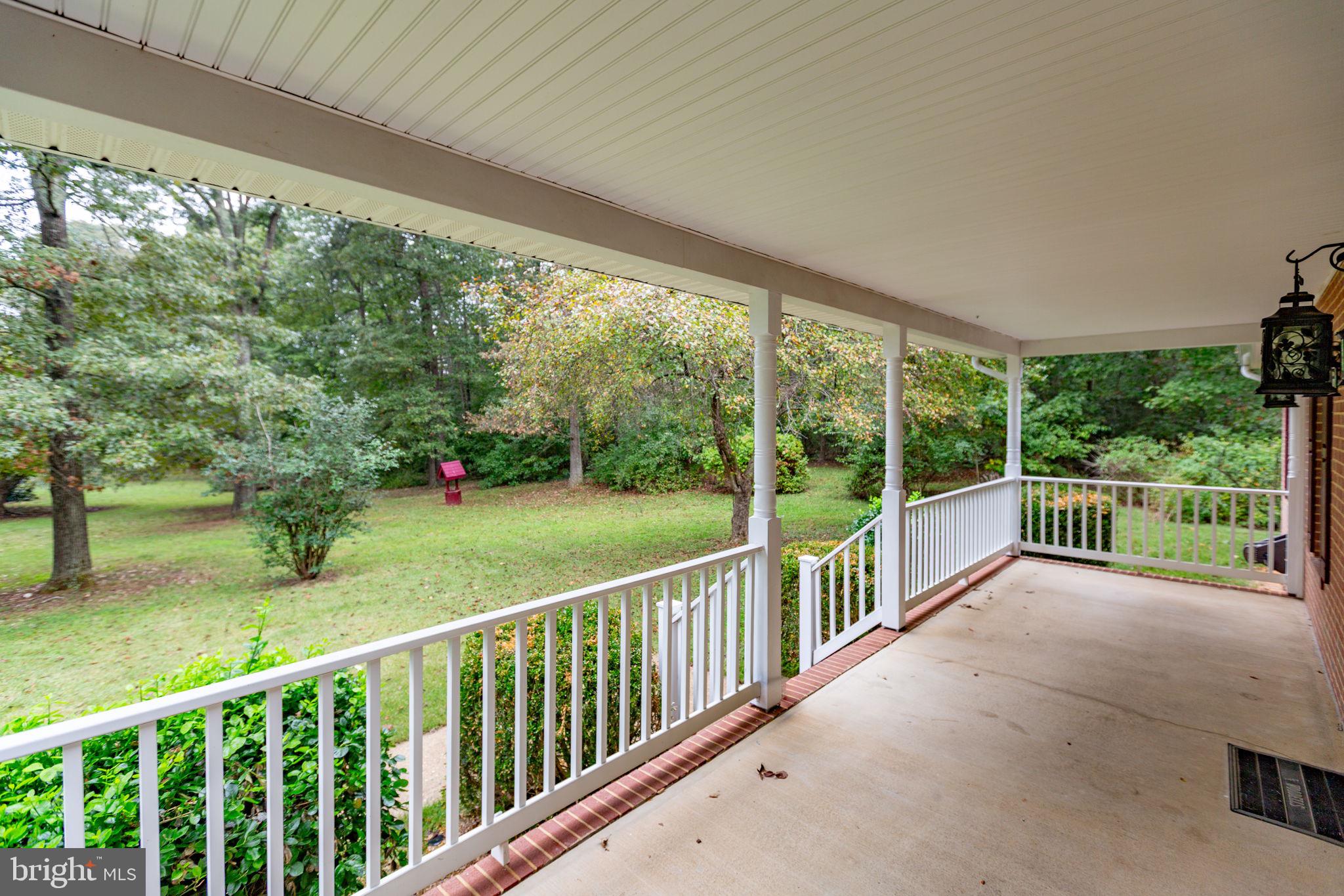 6628 Courthouse Road Spotsylvania, VA 22551 - Photo 31 of 45 a view of a porch and garden