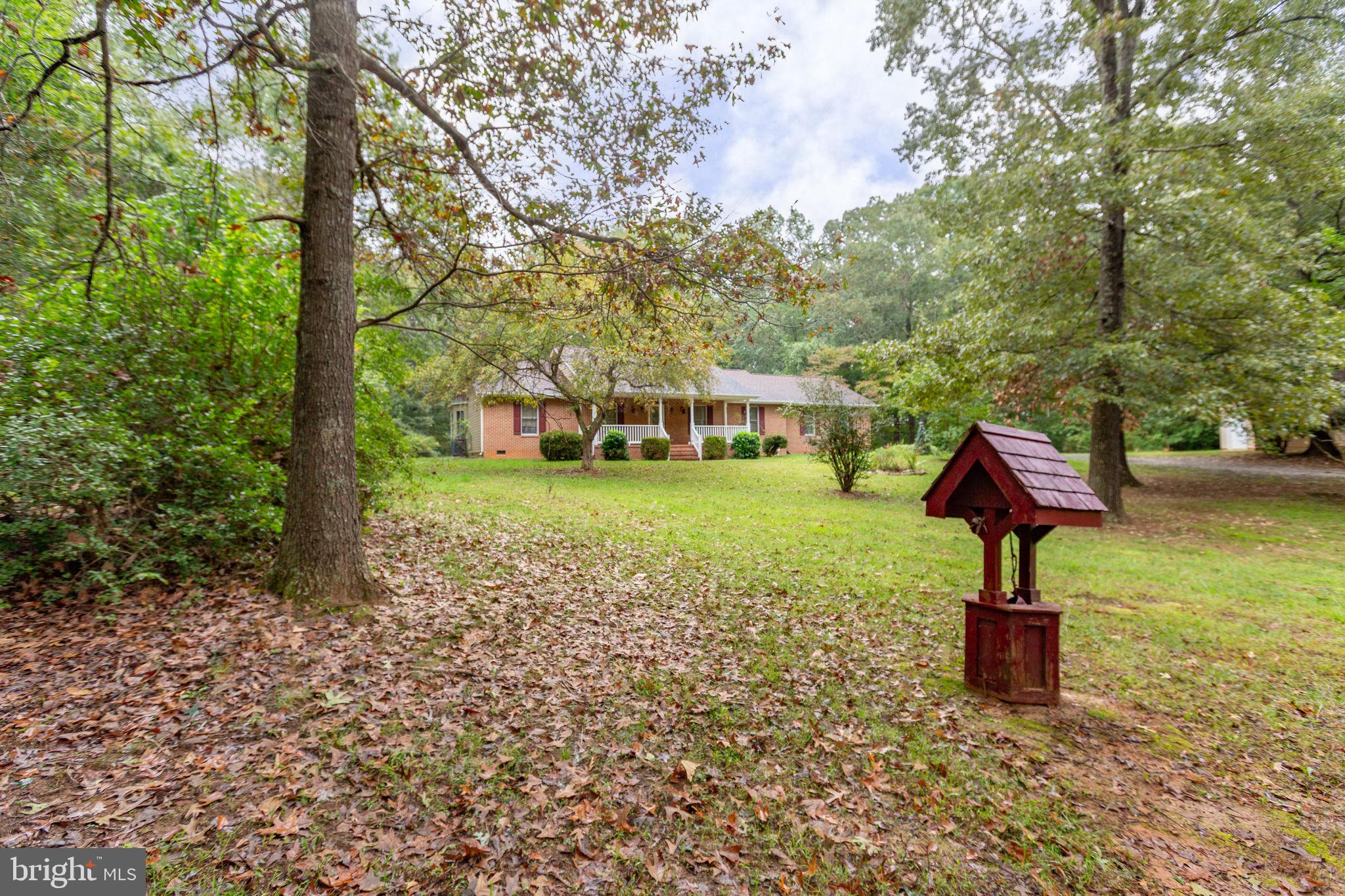 6628 Courthouse Road Spotsylvania, VA 22551 - Photo 37 of 45 a fire hydrant in the middle of a field