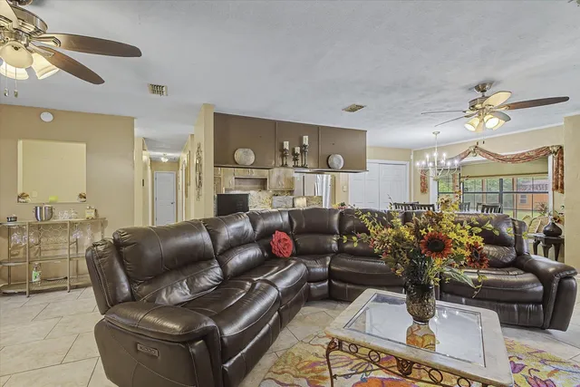 $262,000 | 3925 Wiggington Road, Tallahassee, FL 32303