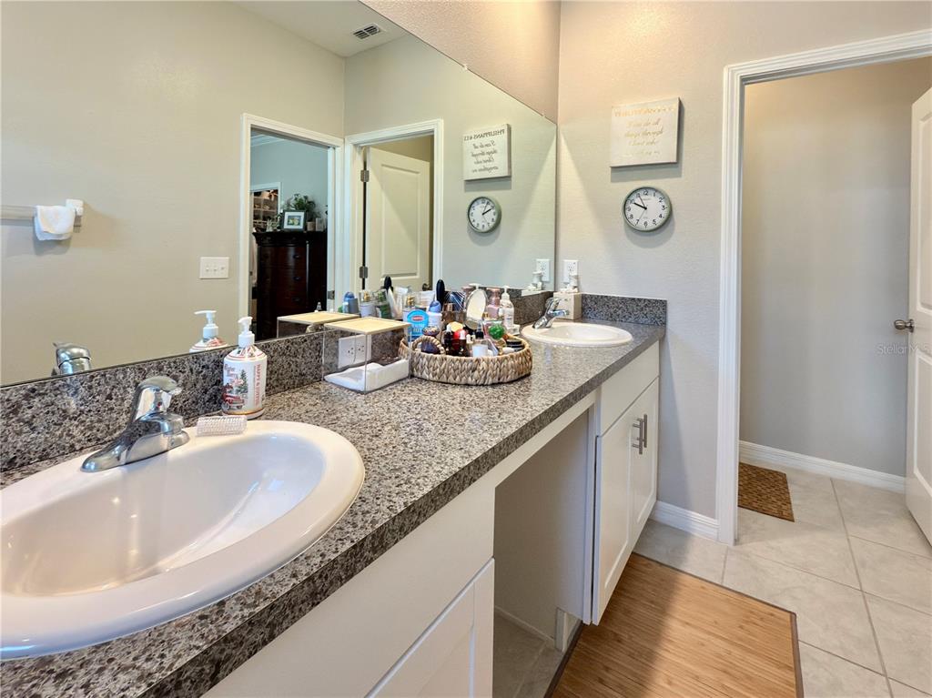8057 Rolling Shell Trail Wesley Chapel, FL 33545 - Photo 43 of 84