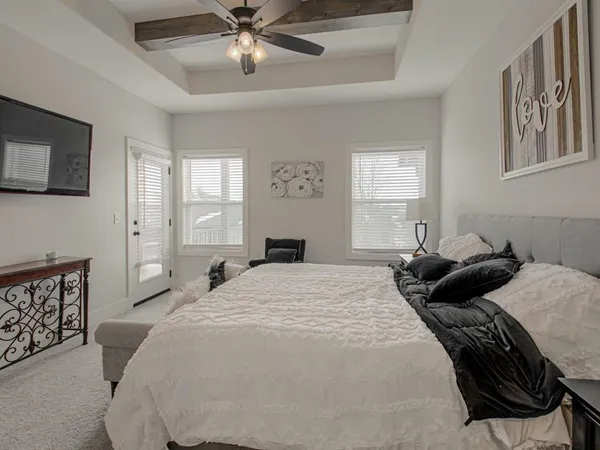 $462,900 | 807 Northeast Algonquin Street, Unit B, Lee's Summit, MO 64064