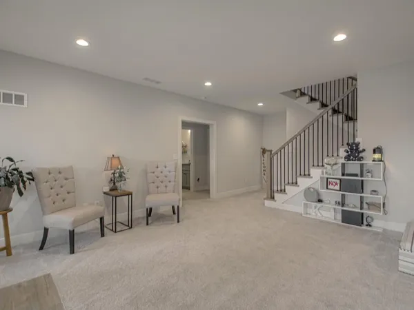 $462,900 | 807 Northeast Algonquin Street, Unit B, Lee's Summit, MO 64064