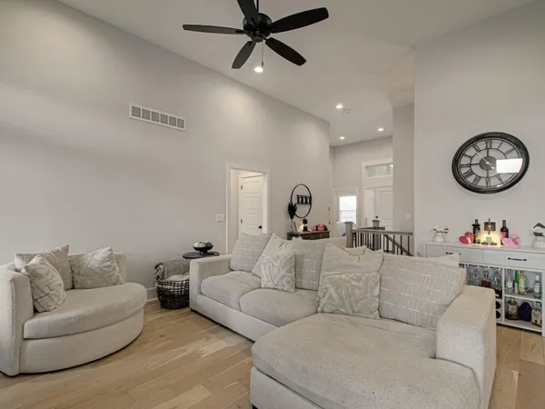 $462,900 | 807 Northeast Algonquin Street, Unit B, Lee's Summit, MO 64064