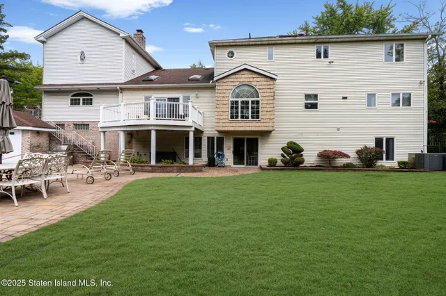 $2,599,000 | 314 Bertram Avenue | Huguenot