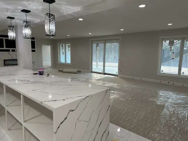 $1,799,900 | 24029 185th Street, Bettendorf, IA 52722