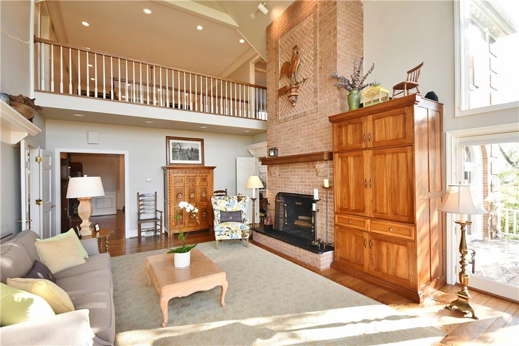 265 Springdale Road Venetia, PA 15367 - Photo 11 of 25