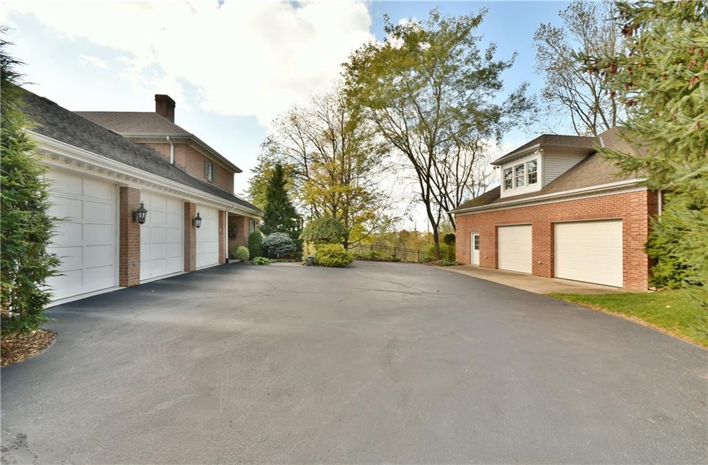 265 Springdale Road Venetia, PA 15367 - Photo 21 of 25
