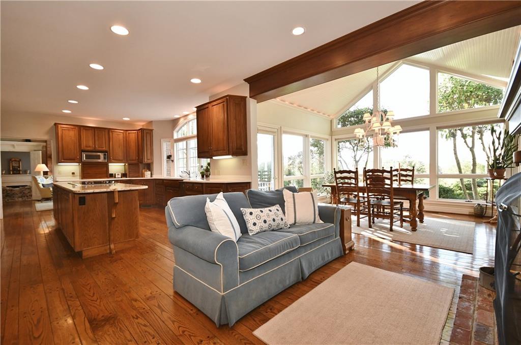 265 Springdale Road Venetia, PA 15367 - Photo 7 of 25