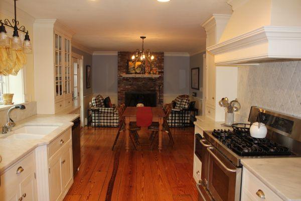 27 Gregory Island Road Hamilton, MA 01982 - Photo 4 of 12 Gallery Image 4