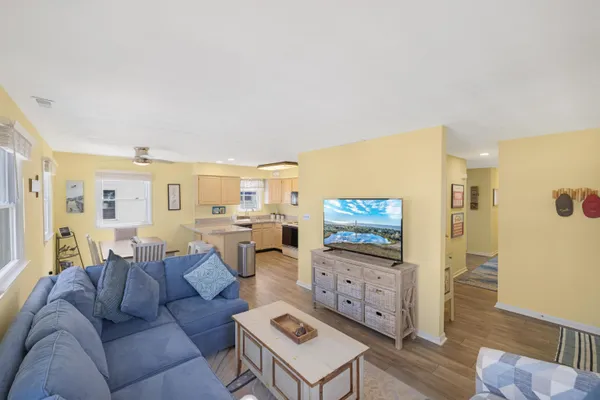 $535,000 | 7201 Pacific Avenue, Unit 6, Wildwood Crest, NJ 08260