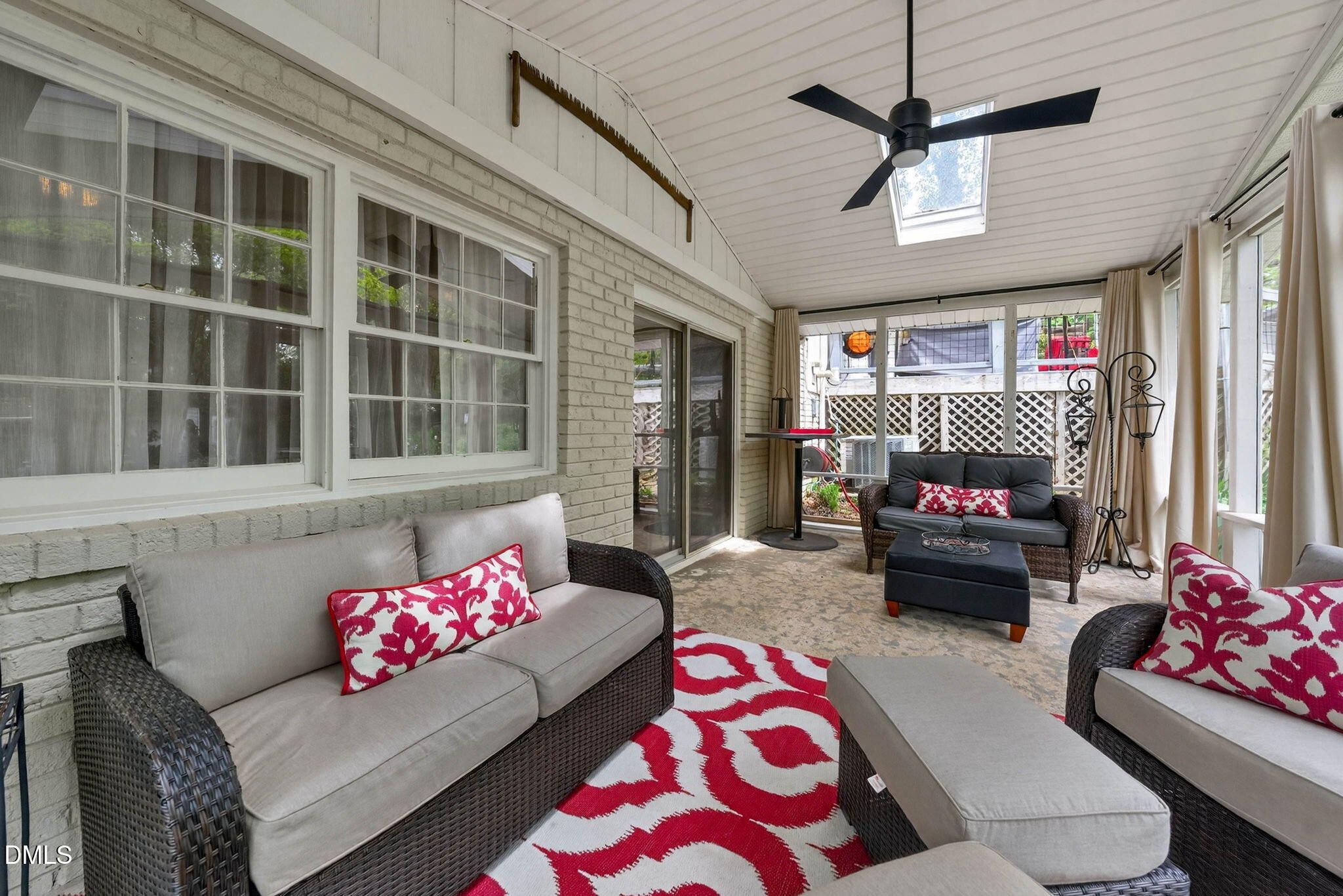 904 Hardimont Road Raleigh, NC 27609 - Photo 23 of 40 28-web-or-mls-904 Hardimont Road -28
