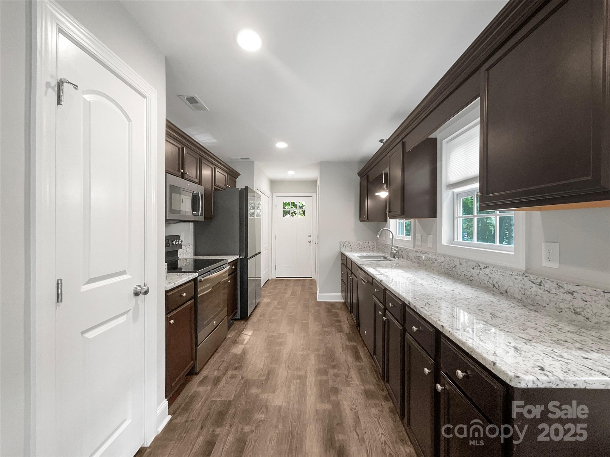 7721 Red Robin Trail Denver, NC 28037 - Photo 8 of 18