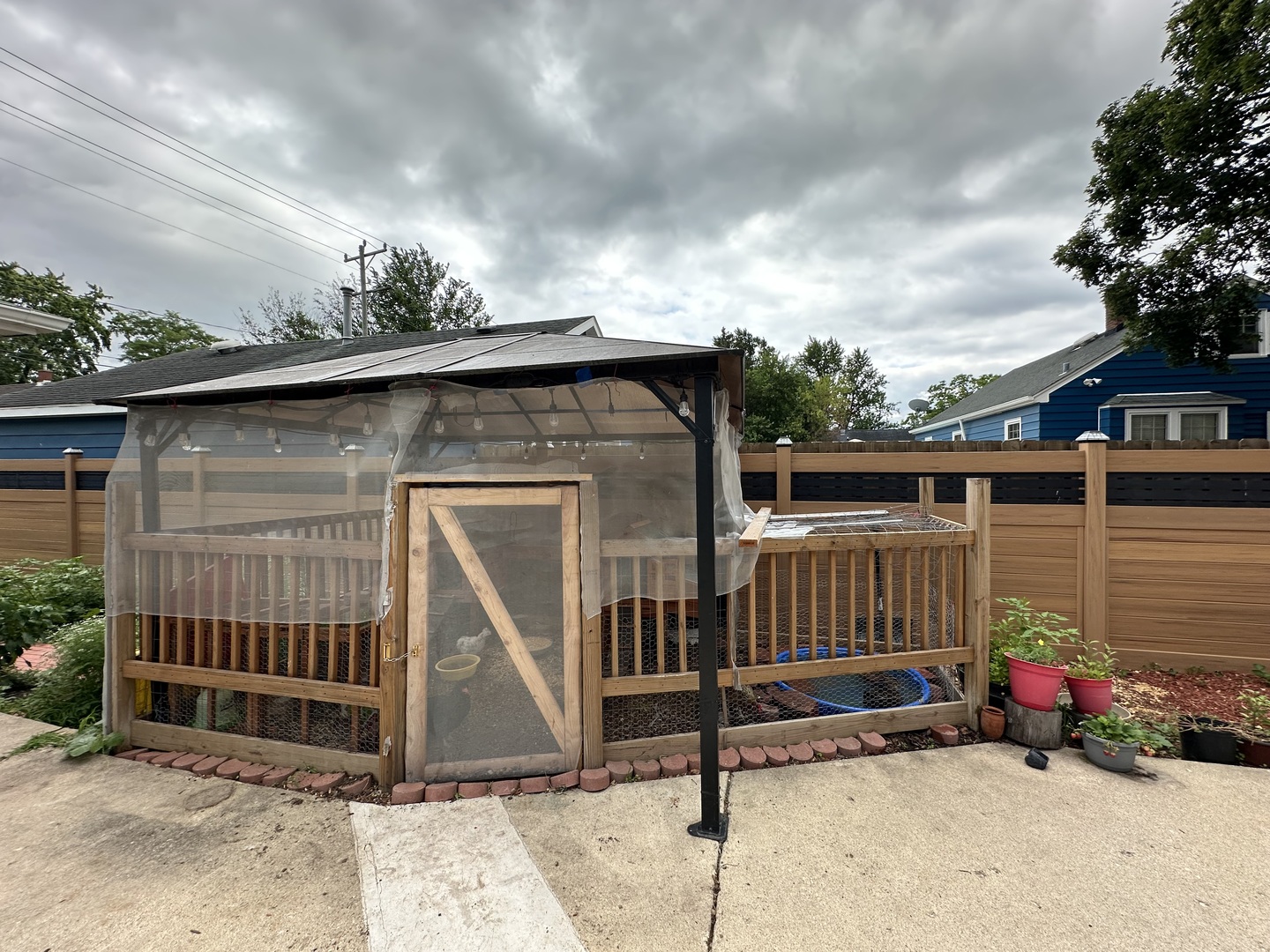 3515 Union Avenue Steger, IL 60475 - Photo 60 of 65 a view of backyard with deck and seating space