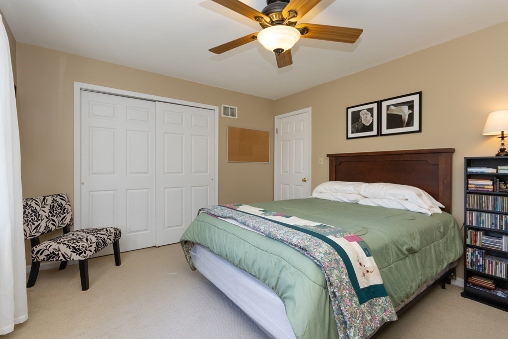 8 Dover Circle Franklin, MA 02038 - Photo 34 of 42