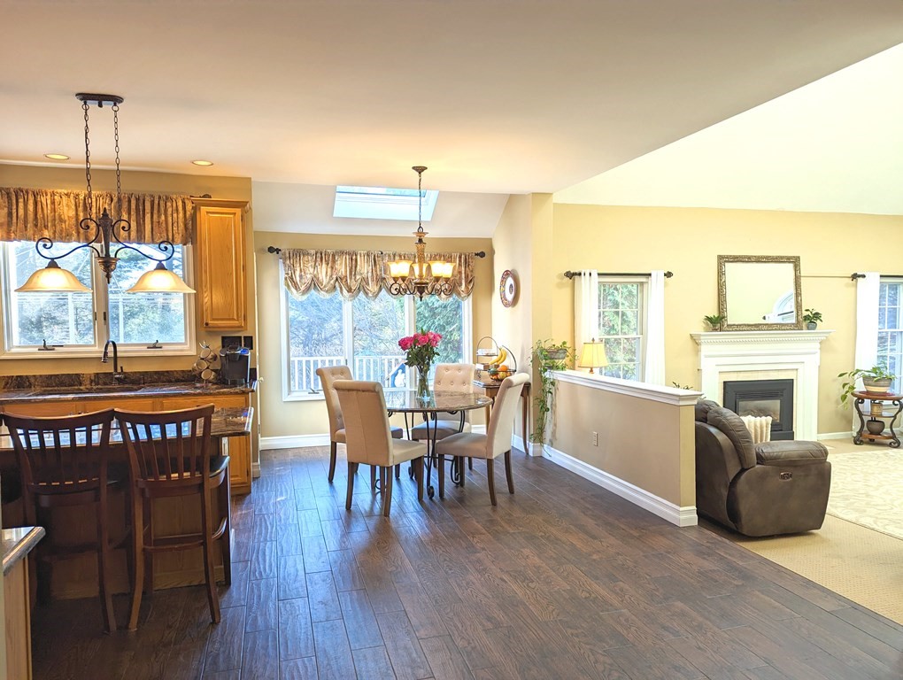 8 Dover Circle Franklin, MA 02038 - Photo 8 of 42