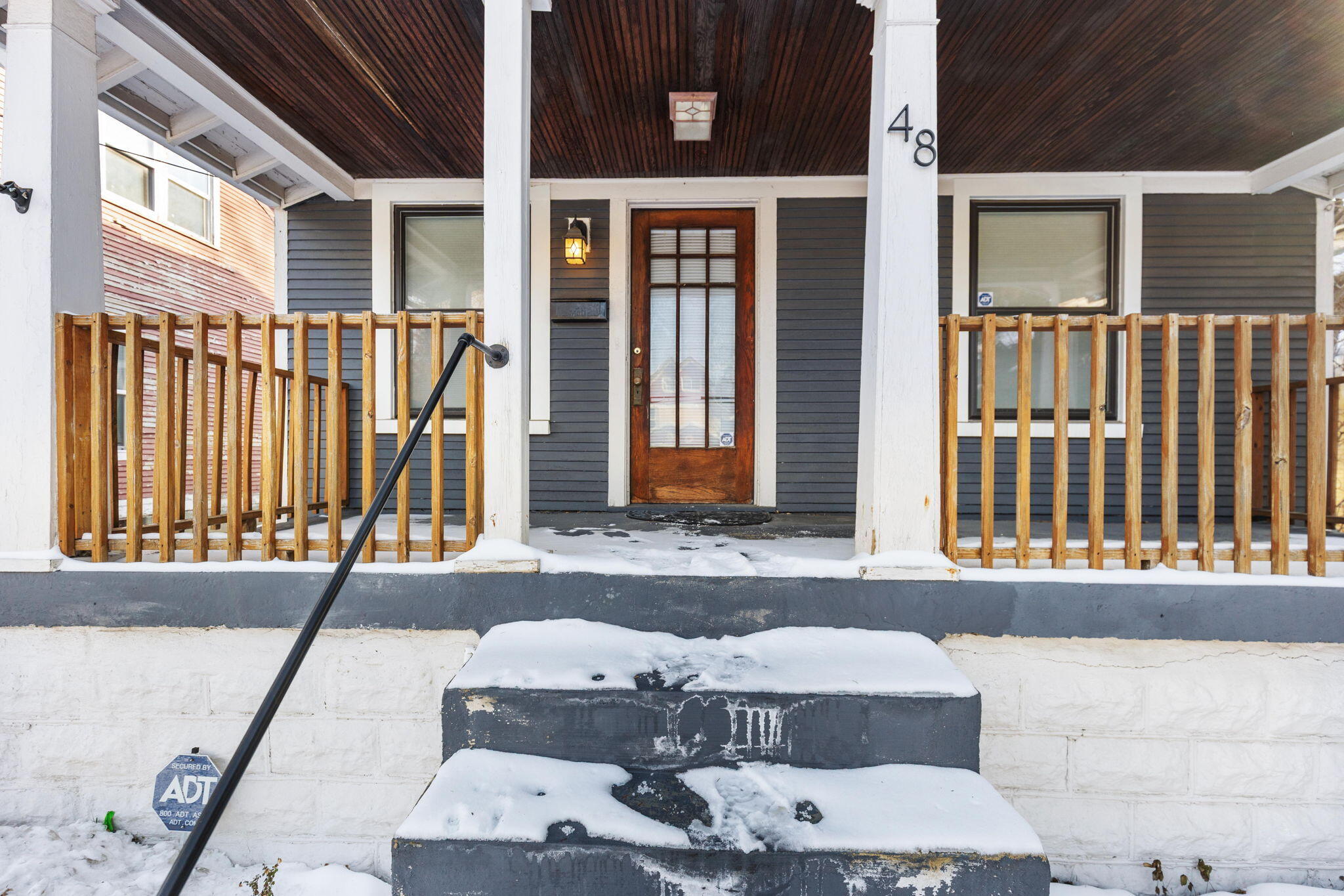 48 Fuller Avenue Northeast Grand Rapids, MI 49503 - Photo 3 of 29 48 Fuller Ave NE