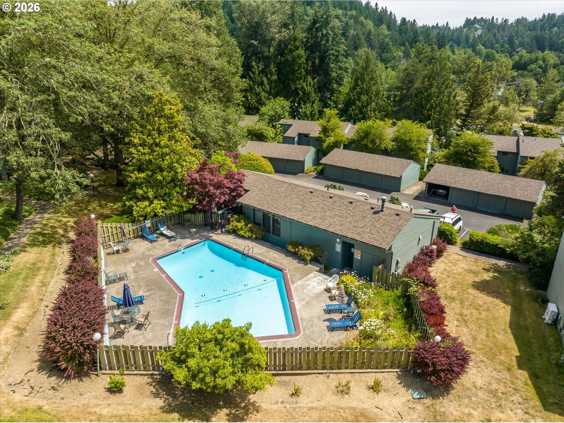 4431 Fox Hollow Road, Unit 6 Eugene, OR 97405 - Photo 37 of 46