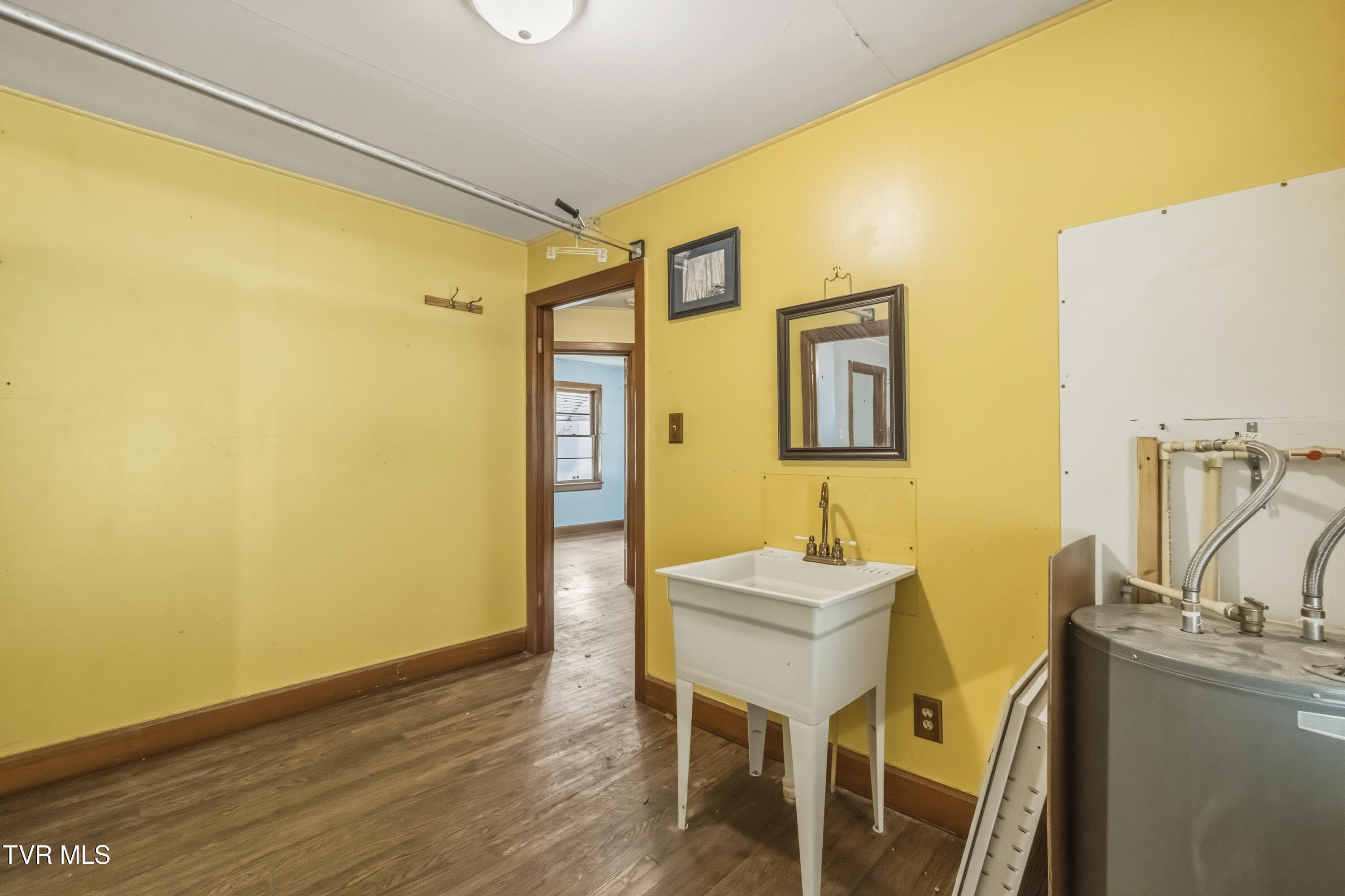 235 House Road Greeneville, TN 37743 - Photo 11 of 45 11