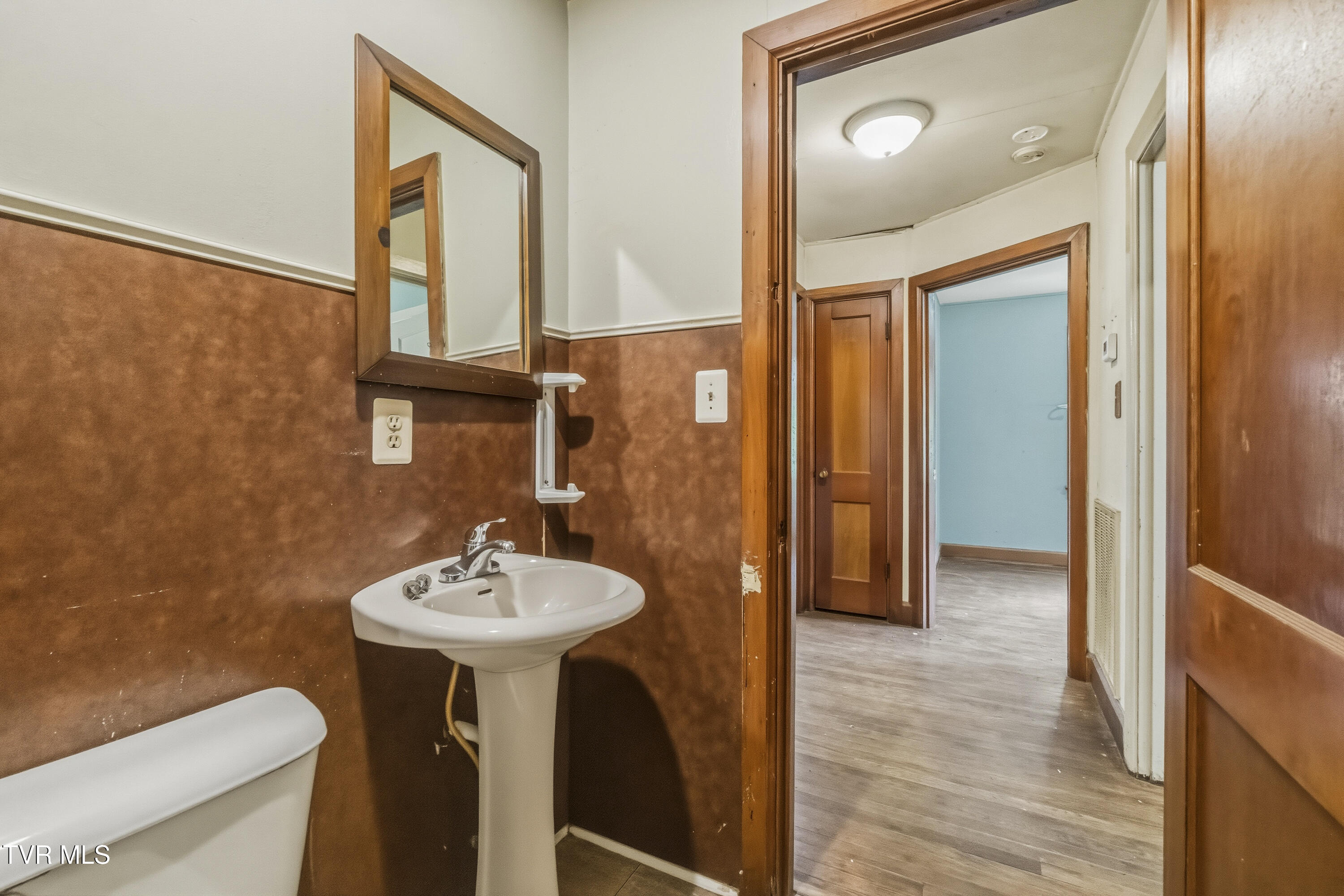 235 House Road Greeneville, TN 37743 - Photo 17 of 45 17