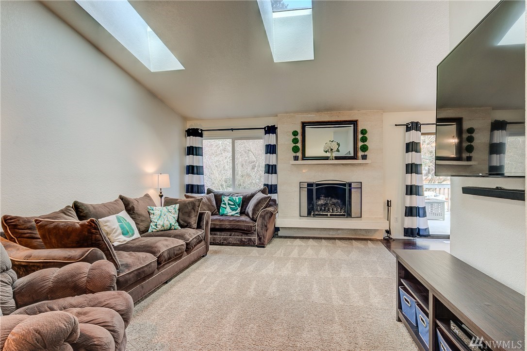 407 218th Street Southwest Bothell, WA 98021 - Photo 2 of 25