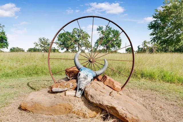 a view of a outdoor space