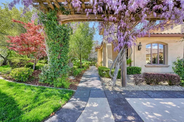 $9,250,000 | 5687 Ridge Park Drive, Loomis, CA 95650