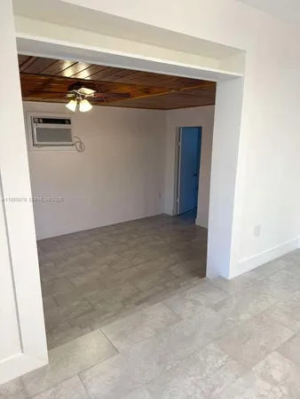 $3,500 | 6339 Southwest 32nd Street, Miami, FL 33155