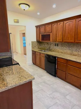 $3,500 | 6339 Southwest 32nd Street, Miami, FL 33155