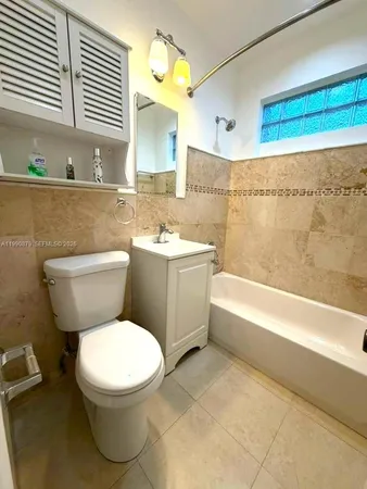 $3,500 | 6339 Southwest 32nd Street, Miami, FL 33155