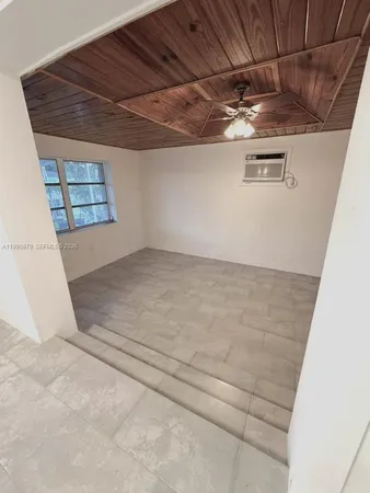 $3,500 | 6339 Southwest 32nd Street, Miami, FL 33155