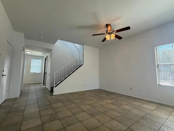 $1,900 | 1883 East Don Carlos, Unit 125, Tempe, AZ 85281