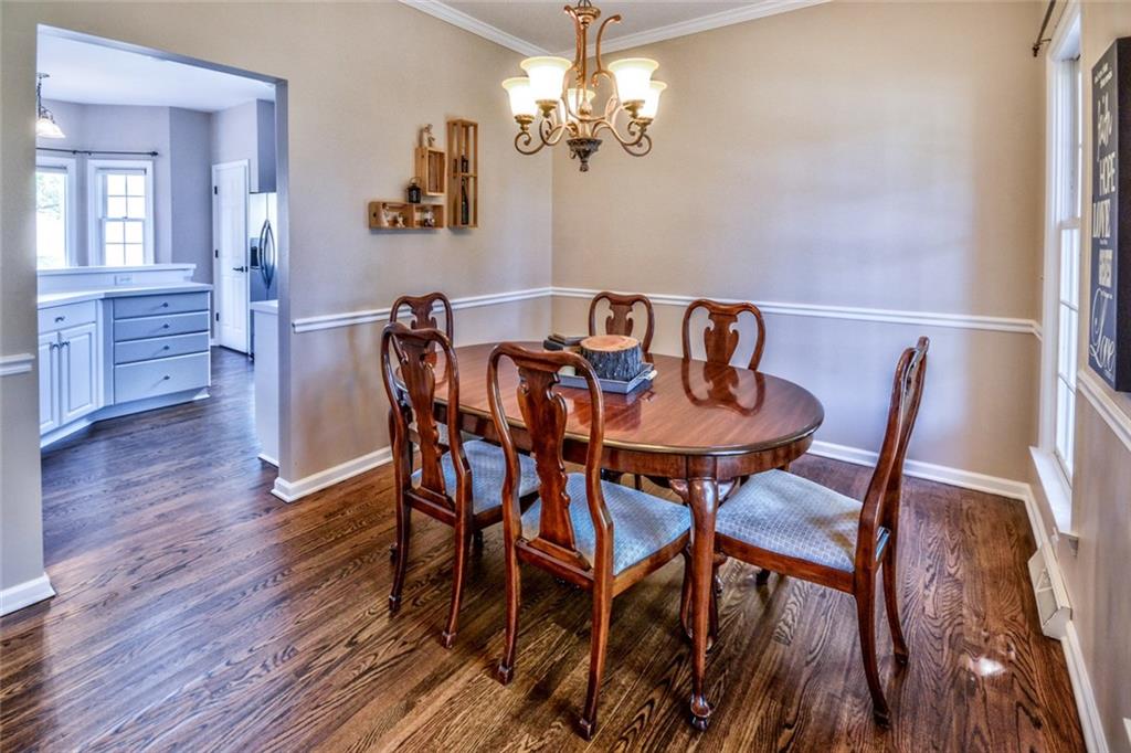 7005 Eagle Road Gibsonia, PA 15044 - Photo 7 of 25 Formal Dining Room: 12x10