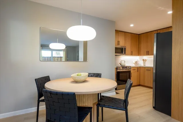 $3,950,000 | 543 Everett Court, Palo Alto, CA 94301