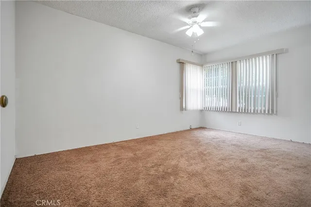 $825,000 | 4296 Walnut Avenue, Lynwood, CA 90262