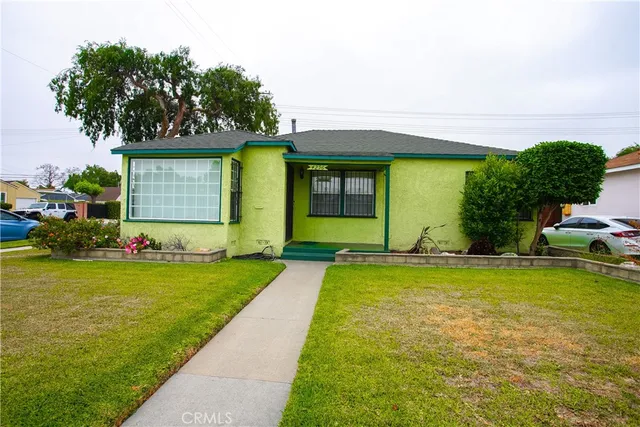 $825,000 | 4296 Walnut Avenue, Lynwood, CA 90262