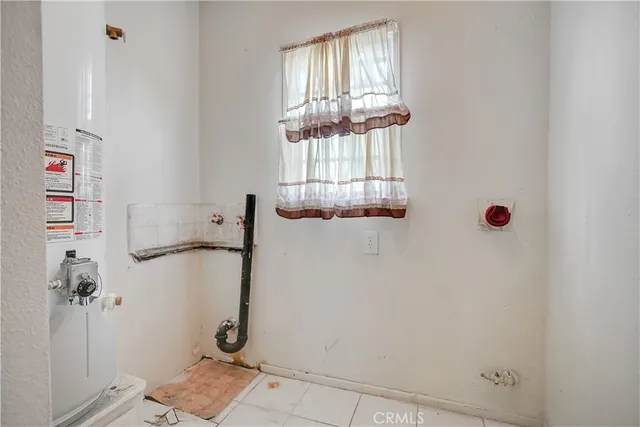 $825,000 | 4296 Walnut Avenue, Lynwood, CA 90262