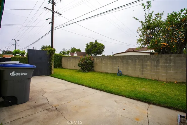 $825,000 | 4296 Walnut Avenue, Lynwood, CA 90262
