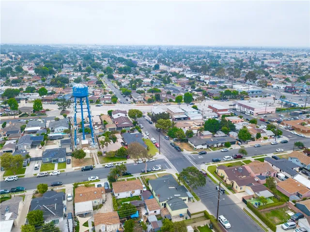 $825,000 | 4296 Walnut Avenue, Lynwood, CA 90262