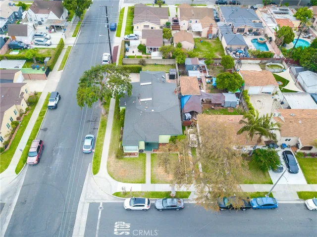 $825,000 | 4296 Walnut Avenue, Lynwood, CA 90262