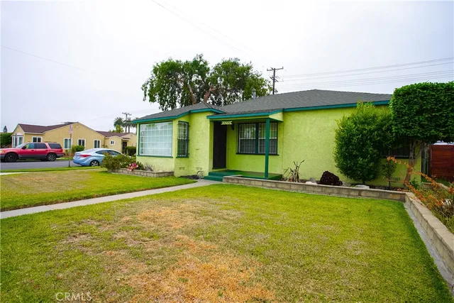 $825,000 | 4296 Walnut Avenue, Lynwood, CA 90262