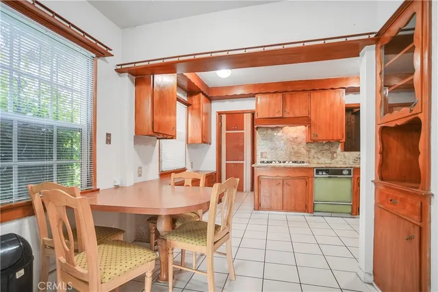 $825,000 | 4296 Walnut Avenue, Lynwood, CA 90262