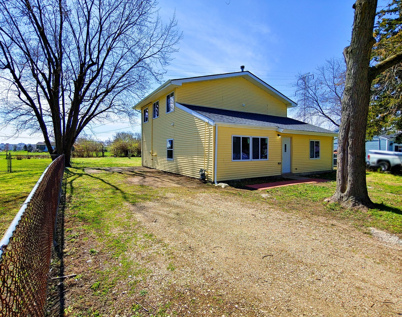 120 Edison Road Joliet, IL 60433 - Photo 2 of 21 a house view with a outdoor space