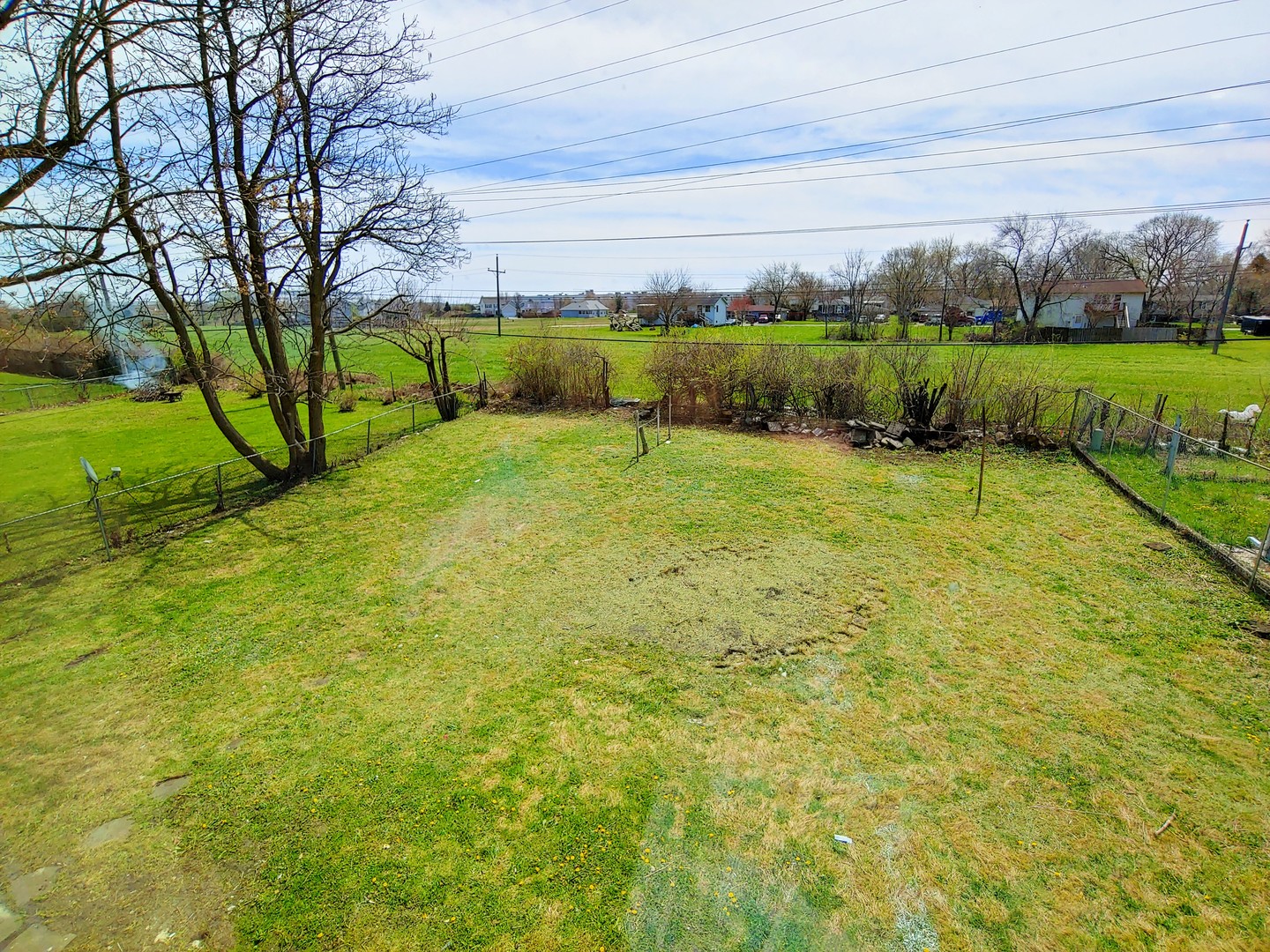 120 Edison Road Joliet, IL 60433 - Photo 21 of 21 a view of an outdoor space and a yard