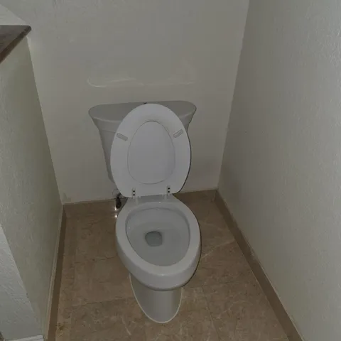 $2,650 | 1610 Presidential Way, Unit 105, West Palm Beach, FL 33401