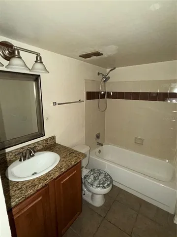 $1,625 | 6148 Westgate Drive, Unit 201, Orlando, FL 32835